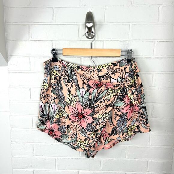 MINKPINK Tropical Floral Patterned Wrap Skort Size M - Picture 1 of 10